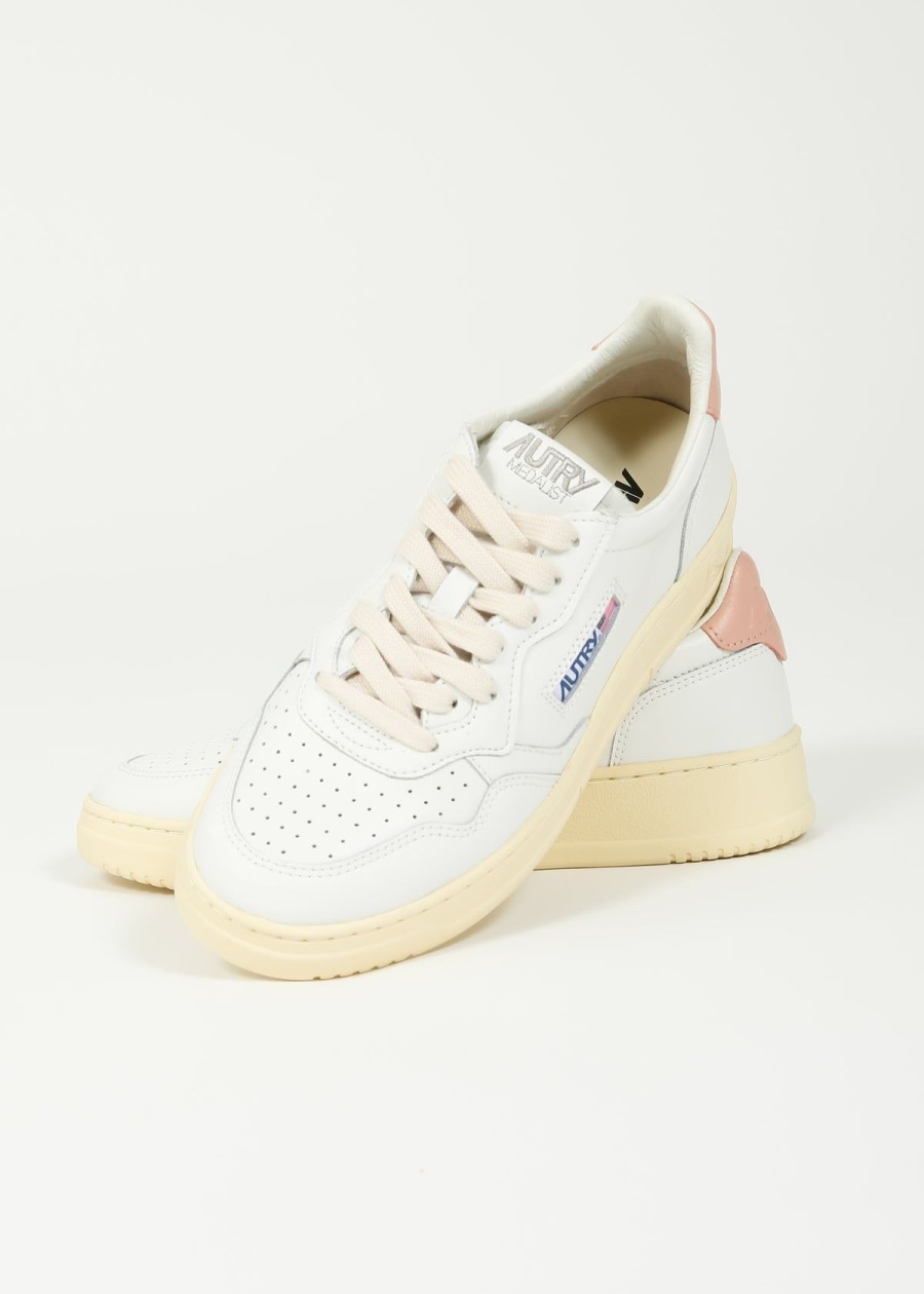 Women Autry Trainers | Autry Medalist In White, Coral