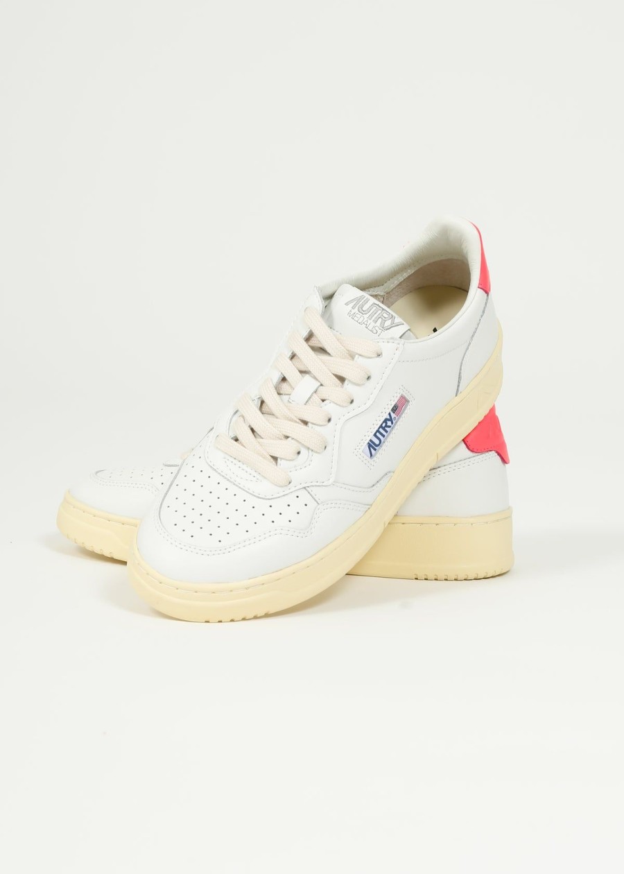 Women Autry Trainers | Autry Medalist In White, Pink